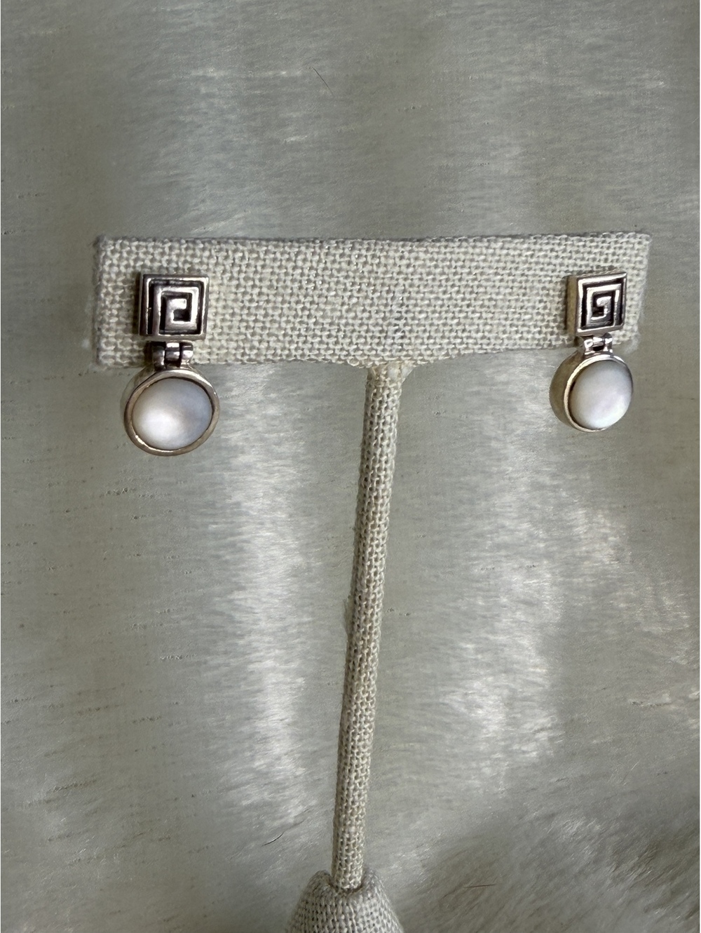 Rare Vintage Silpada P0579 Sterling Silver Greek Key Mother of Pearl Earrings